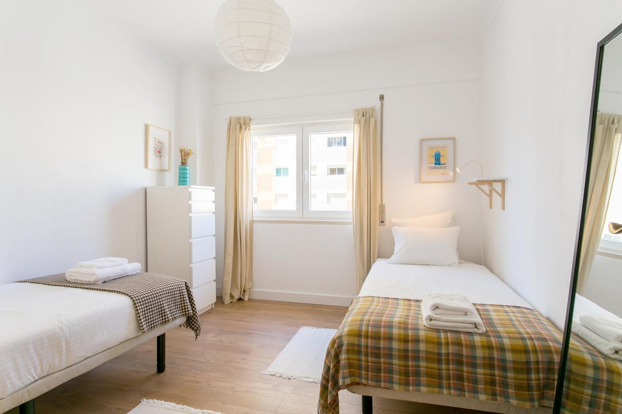 Apartamento Central E Confortavel Junto Ao Bairro Da Graca Lissabon Exterior foto